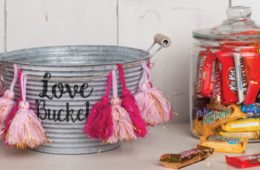 Candy Bucket