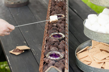 DIY Backyard S'mores Bar
