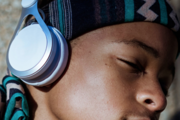 listen while you sleep worship music